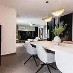 Pet Friendly In * Sibenik