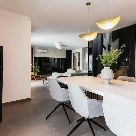 Pet Friendly In * Sibenik