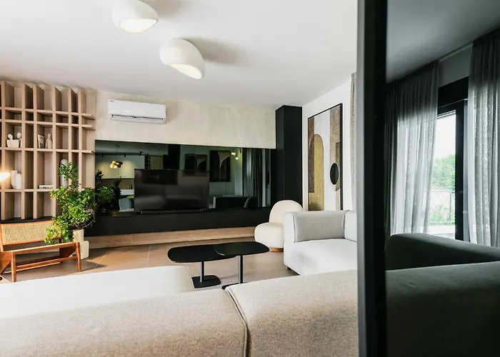 Pet Friendly In Sibenik